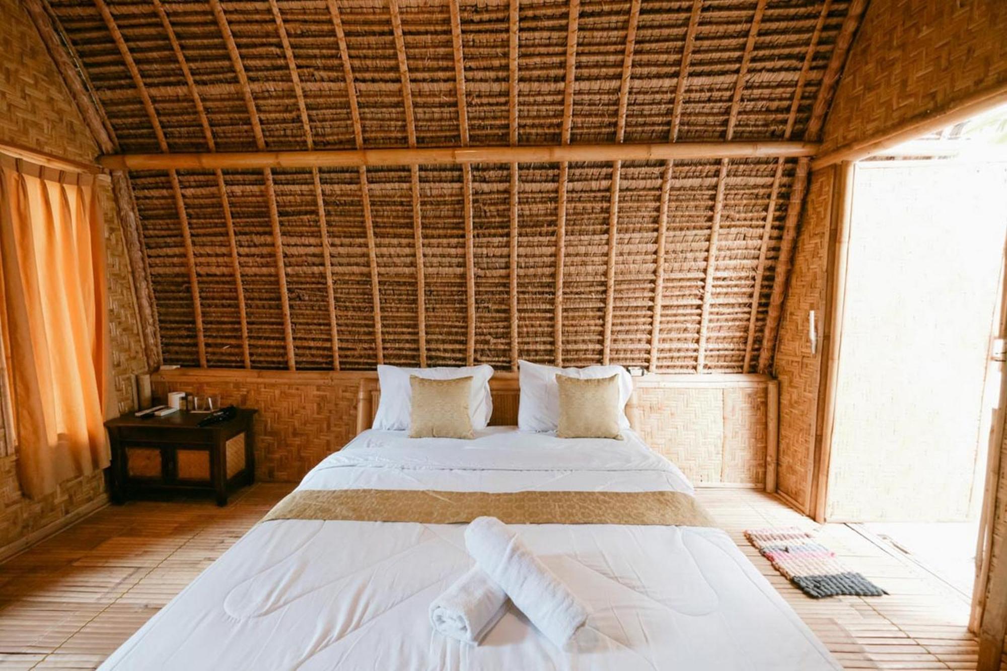 Cici Bungalow Senggigi Mangsit Kültér fotó