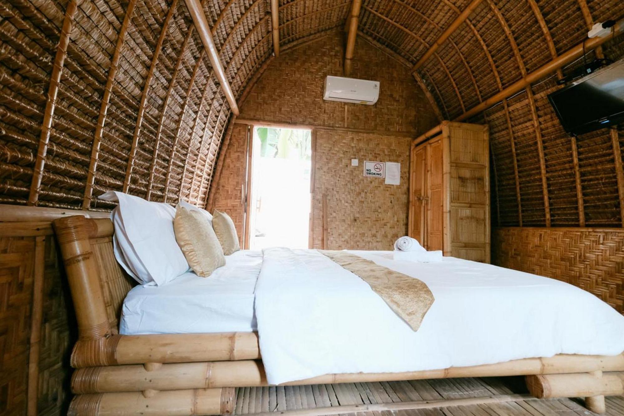 Cici Bungalow Senggigi Mangsit Kültér fotó