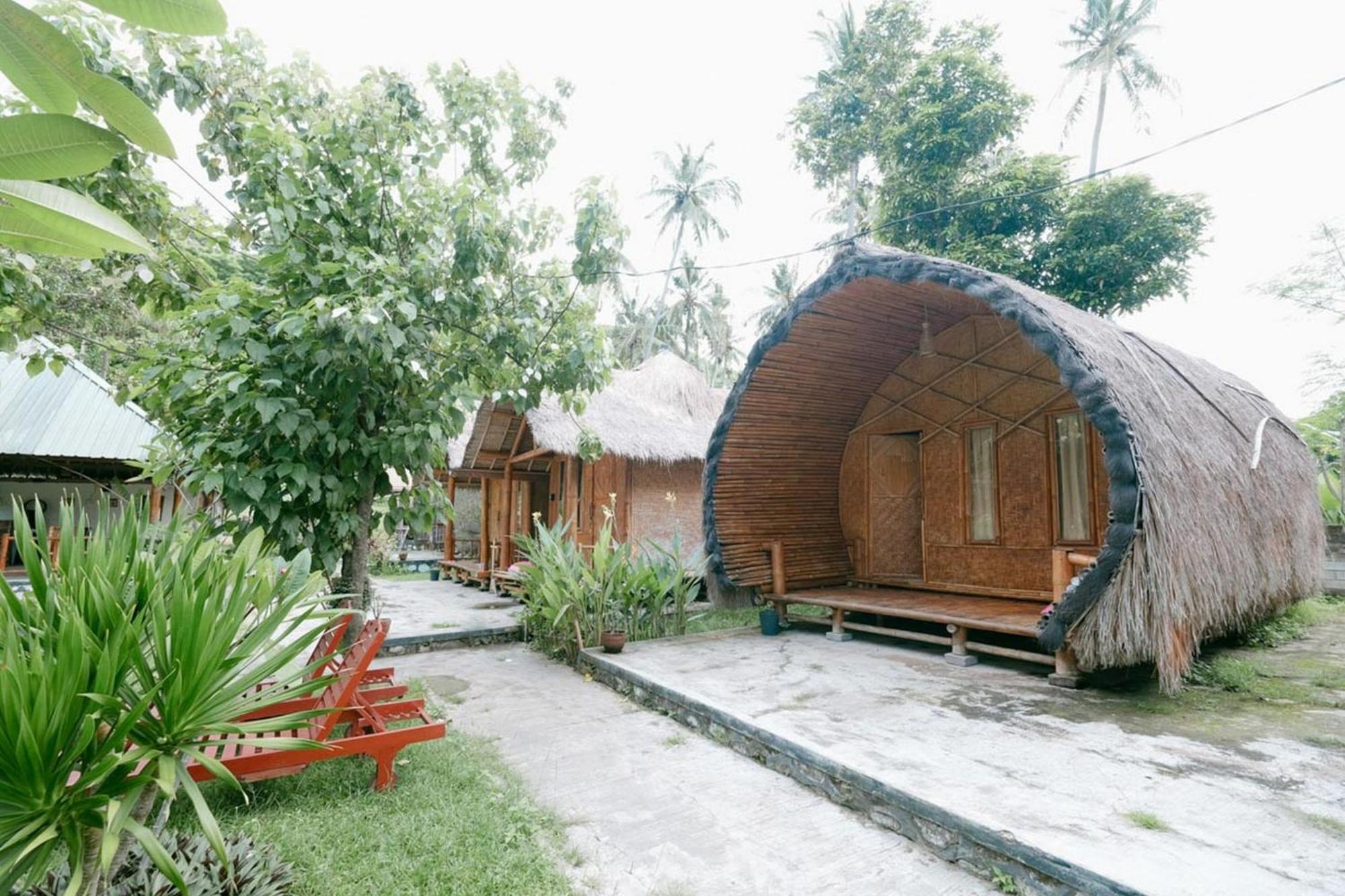 Cici Bungalow Senggigi Mangsit Kültér fotó