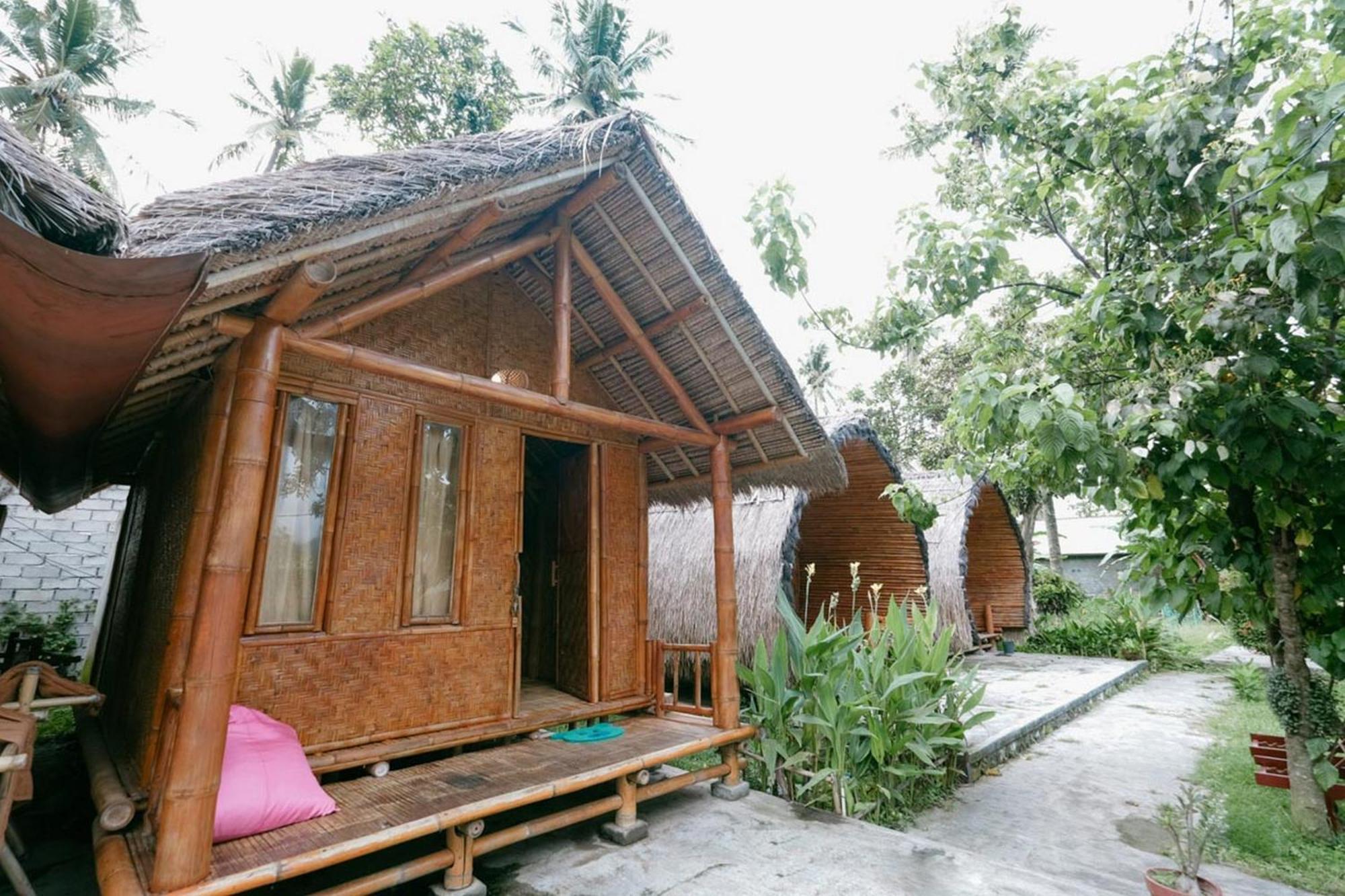 Cici Bungalow Senggigi Mangsit Kültér fotó