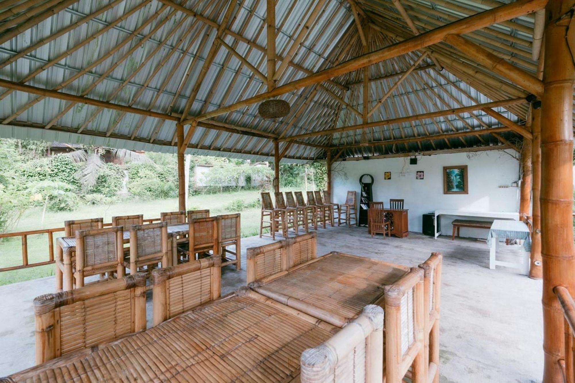 Cici Bungalow Senggigi Mangsit Kültér fotó