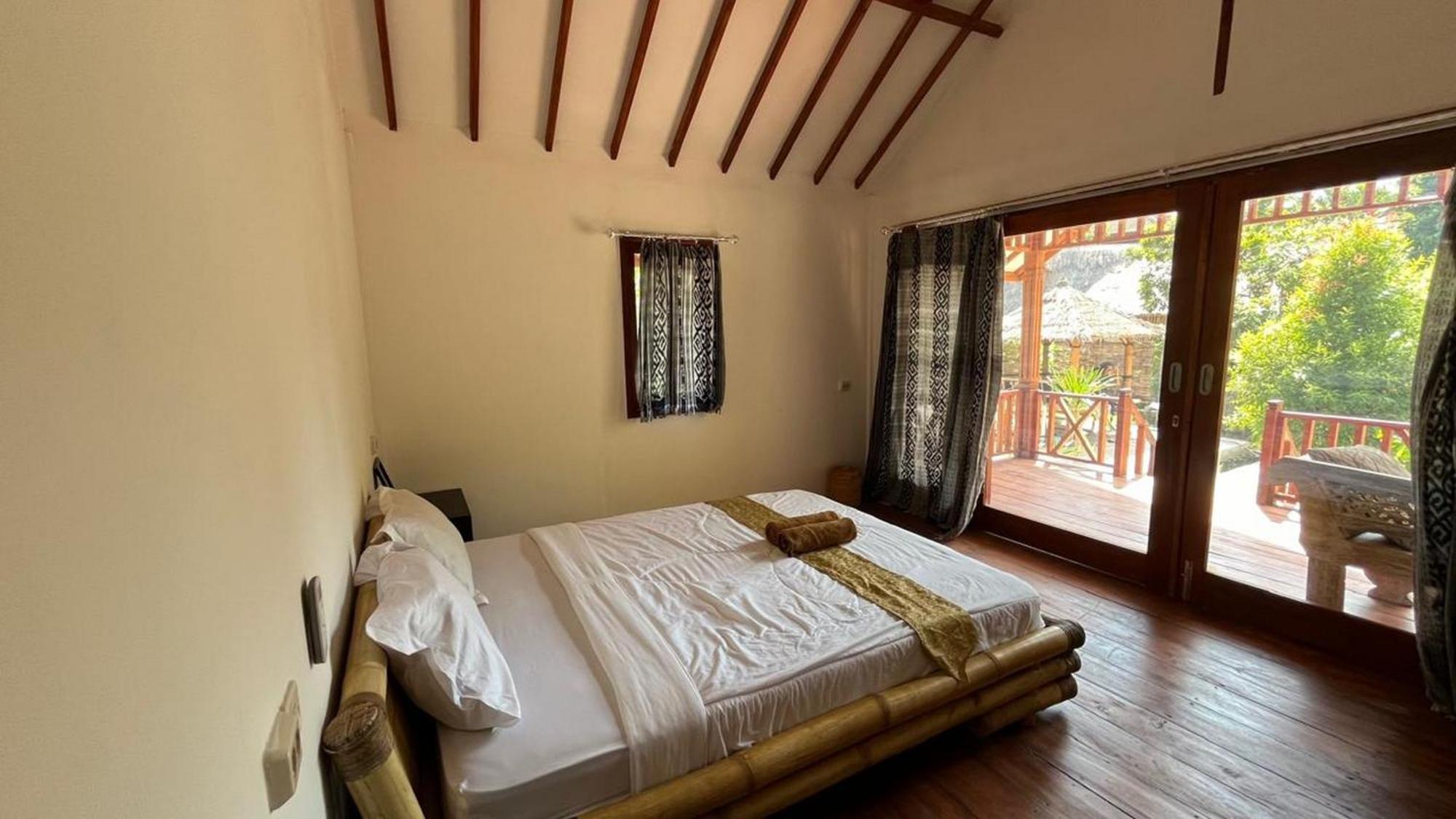 Cici Bungalow Senggigi Mangsit Kültér fotó
